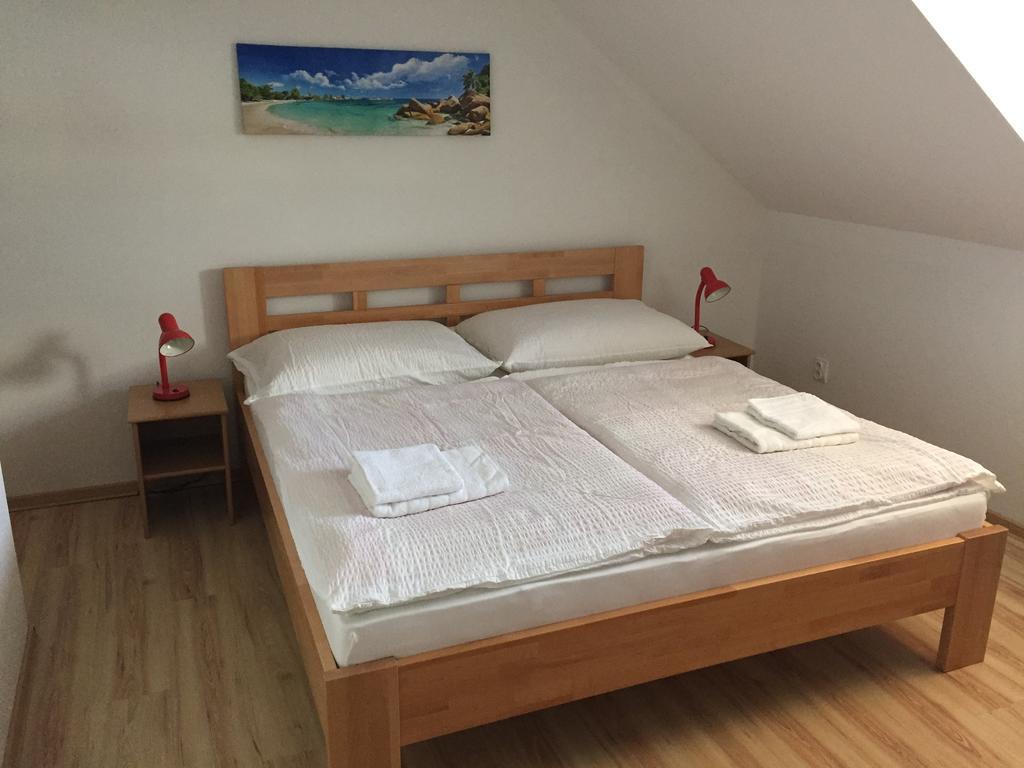 Ubytovanie Joli Jovice Экстерьер фото